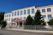 університет