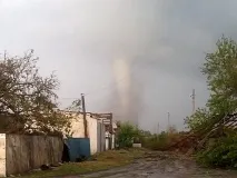 У Ростовській області смерчі зривали дахи та несли корів ростовській