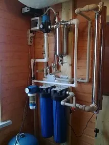 Водопровід на дачі особливості автономного, вуличного водопостачання, водопровідних станцій, фото та вуличного
