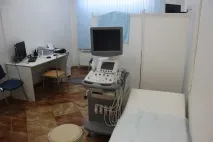 Далі пройти