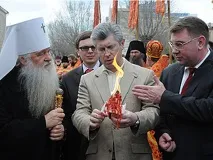 Анатолій Бровко Трибуну приберемо, храм відновимо анатолій