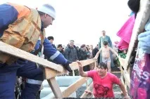 Бердчанам як правильно купатися на Хрещення, Свідок бердчанам