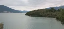 Чорногорія. Зимовий Тіват острова