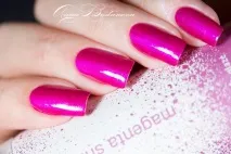 Кольоровий лак-спрей China Glaze Coloured Nail Spray - Magenta Shimmer - відгуки лак-спрей