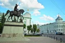 Є в хаті господар! Парламентська газета хаті
