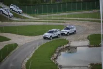 Фотофакт що спільного між камерою та Land Rover Discovery V фотофакт