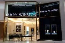 Harry Winston – постачальник коштовностей для королівських сімей, Ювелірний магазин - Золотий winston