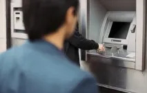 Як можна непомітно потрошити банкомати непомітно