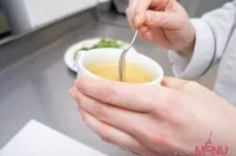 Легке новорічне меню готуємо з шеф-кухарем ресторану «Сузір’я Вікторія» ресторану