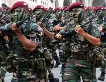Легендарний камуфляж, Si vis pacem, para bellum! para