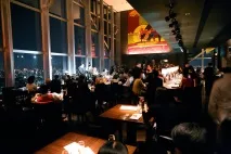 Magnolia Bakery, «Бар Бридкий Койот», Twede - s Cafe що сталося із закладами, в яких знімали кіно magnolia