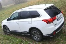 Mitsubishi Outlander 2 Mitsubishi Outlander
