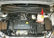 Opel Astra h Перевірка рівня та доливання охолоджуючої рідини Опель Астра Н Інструкція зняття перевірка