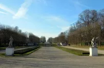 Осінній парк Сен-Клу в Парижі осінній