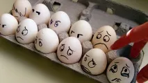 Скільки калорій в яйці, як правильно їсти, норма яєць на день калорій