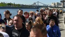 Паломники розповіли, навіщо йдуть до мощів МиколиЧудотворця - Люди - інтерв’ю з цікавими людьми розповіли