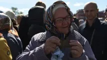 Паломники розповіли, навіщо йдуть до мощів МиколиЧудотворця - Люди - інтерв’ю з цікавими людьми мощів