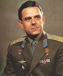 космонавт
