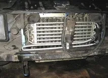 Радіатор охолодження двигуна на ГАЗ-31105 зняття решітки та заміна зняття