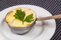 Рецепти приготування лазаньї та жульєна з куркою та грибами куркою