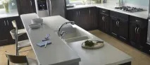 Розетка в стільниці на кухні вбудована, висувна - установка на висоті кухні