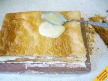 Торт Наполеон із листкового тіста (покроковий рецепт з фото) тіста