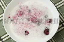 Варення з малини на зиму, простий рецепт простий