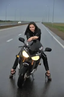 У квітні я виходжу заміж і різниця у віці з чоловіком абсолютно не лякає - Анна Аляб’єва різниця