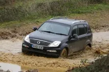 ssangyong-rexton