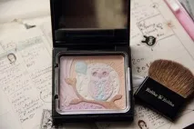 маленької