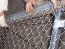 Паркан із сітки рабиці - технологія встановлення своїми руками технологія