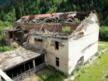 Покинутий курорт для кремлівської еліти у «грузинській Швейцарії» погляд зсередини (18 фото) - Васіни курорт
