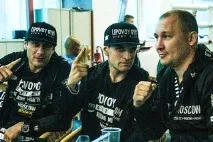 Залежна поведінка і спрага пристрасті з наркоманів до харизматів спрага
