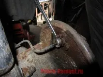 Заміна задніх гальмівних циліндрів, Пріора ремонт задніх