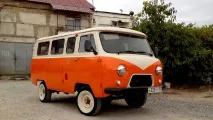 базі