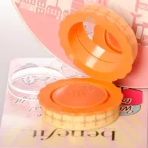 10 мастхевів Benefit, MakeupMania мастхевів