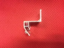 Алюмінієві профілі натяжні стелі.Вертикальна лінія алюмінієві