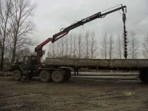 Оренда ямобура МРК-750А4 на базі Урал-4320 у Санкт-Петербурзі. оренда