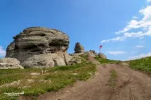 Долина Привидів у Криму, сходження нагору Демерджі привидів