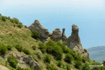 Долина Привидів у Криму, сходження нагору Демерджі Криму