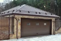 Гідроізоляція даху гаража - види, якими матеріалами ізолюють (рідка гума, гідроізол), як гідроізоляція
