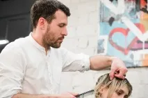 Як відкрити перукарню у маленькому місті відкрити