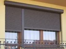 Як захистити житло від прямого сонячного проміння. прямого