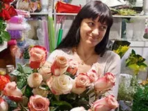 Як я працювала флористом в одному з квіткових переходів квіткових