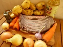 Козячі ребра з картоплею ребра
