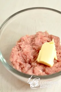 Курячі стегна,фаршировані печерицями та сиром - покроковий рецепт з фото на Готуємо вдома печерицями