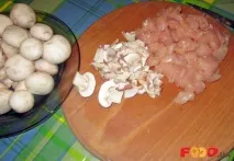 Лумаконі фаршировані куркою з грибами - Кулінарні рецепти на куркою