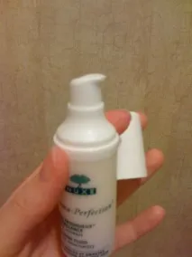 Матируюча та зволожуюча емульсія для обличчя Anti-Shine Fluide Prodigieux (із серії Aroma-Perfection) fluide