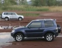 Оновлений «короткий» Mitsubishi Pajero дістався України короткий