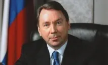 Олег Кашин Медведєв виступив на весіллі екс-керівником справами Кремля таспівачки з - Мобільних блондинок кашин